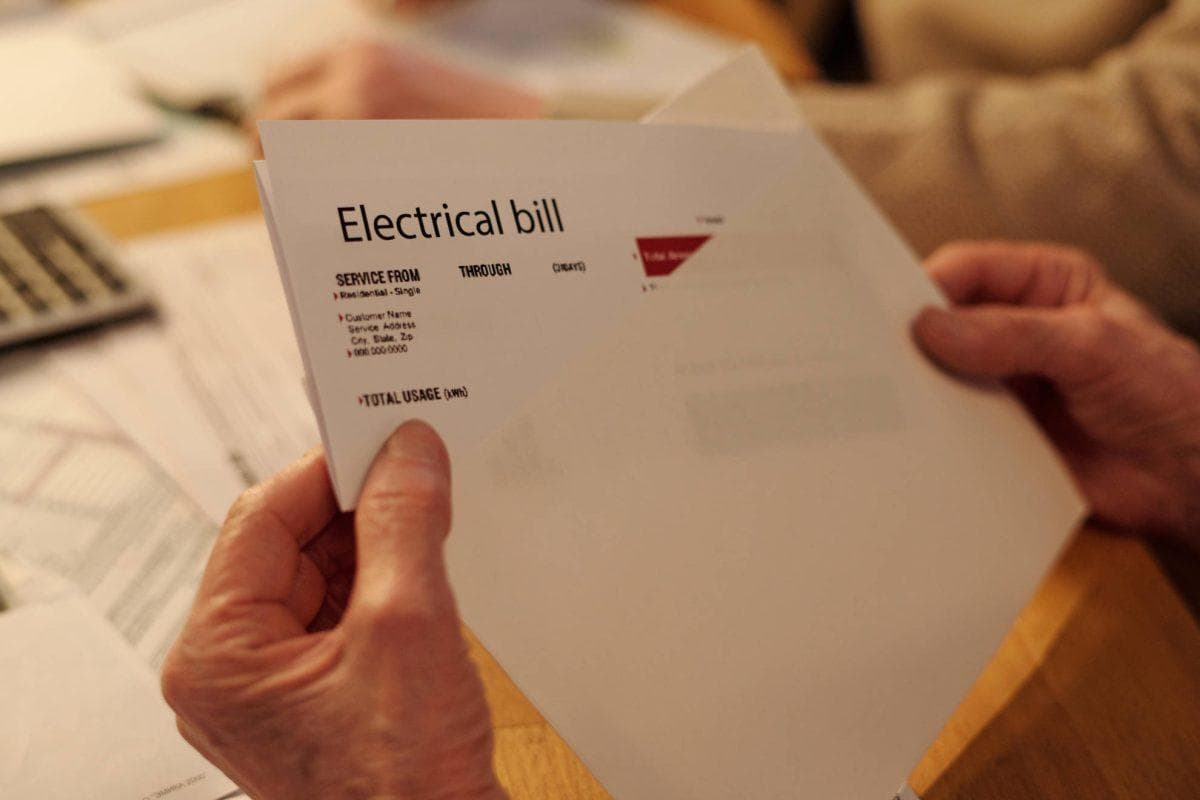 California households are getting an electricity bill credit: Who qualifies and how much is it?