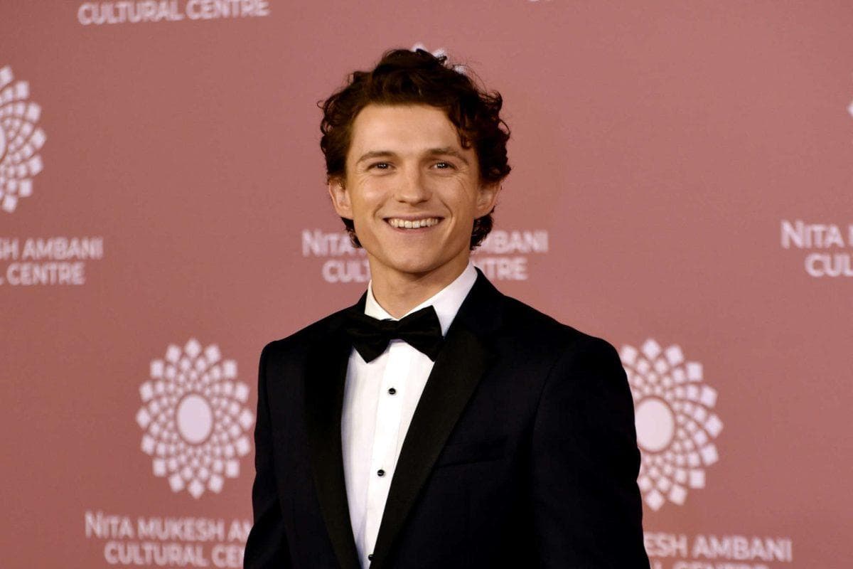 Tom Holland’s full-body exercises behind his unbelievable Spider-Man transformation