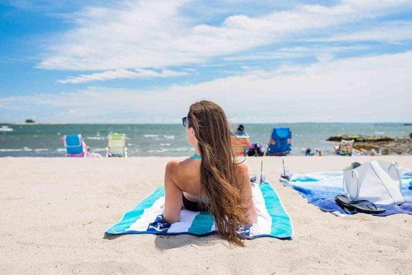 Florida beach destination is paying $10,000 to eat and watch sunsets