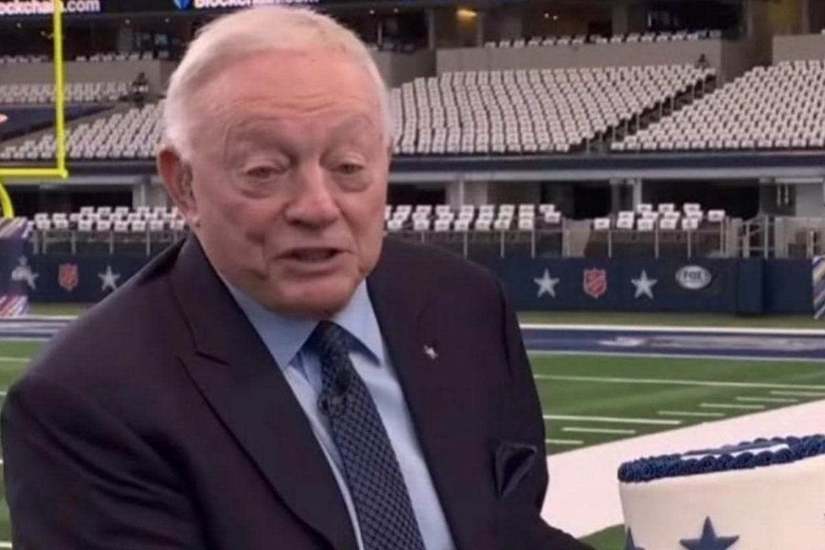 “There’s nothing more dangerous than an old man with money”: Jerry Jones sends a message to the Cowboys