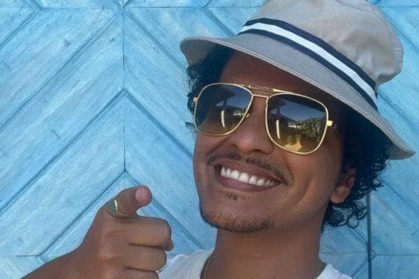 Thousands of Bruno Mars fans get caught in massive traffic chaos outside Levi’s Stadium