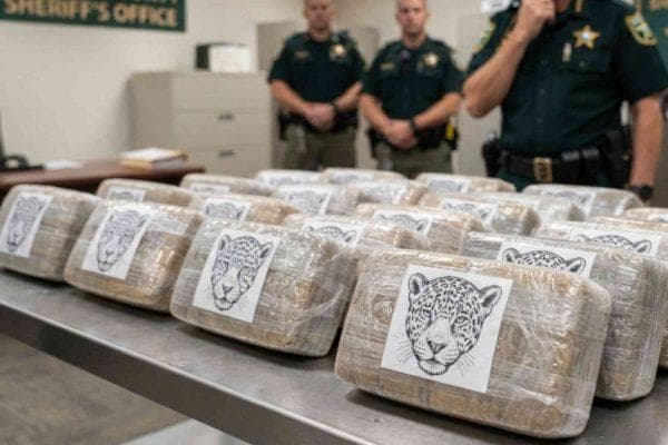 Florida sheriff wants to reunite 18 kilos of cocaine with its owner after it was accidentally left behind