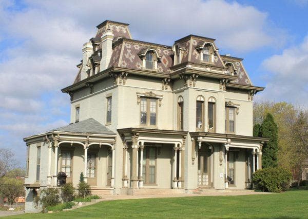 Michigan brothers dared to offer just $1 for a mansion and landed the deal of a lifetime