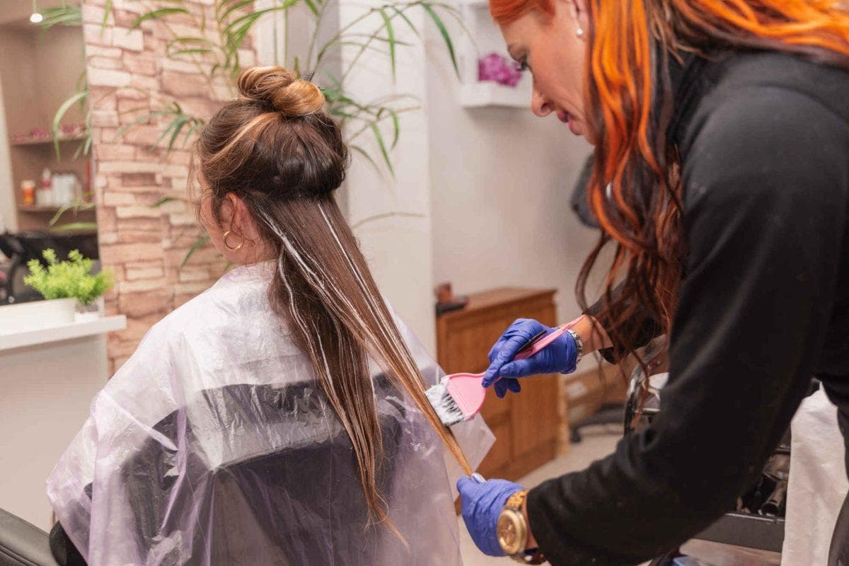 Blending highlights mark the end of the slavery of monthly root touch-ups