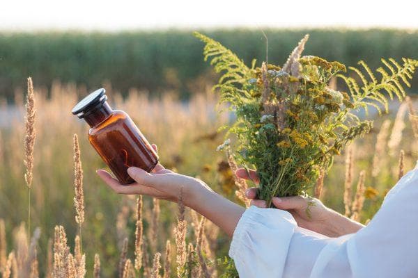 Definitive guide to heal wounds and stop allergies with natural solutions in record time