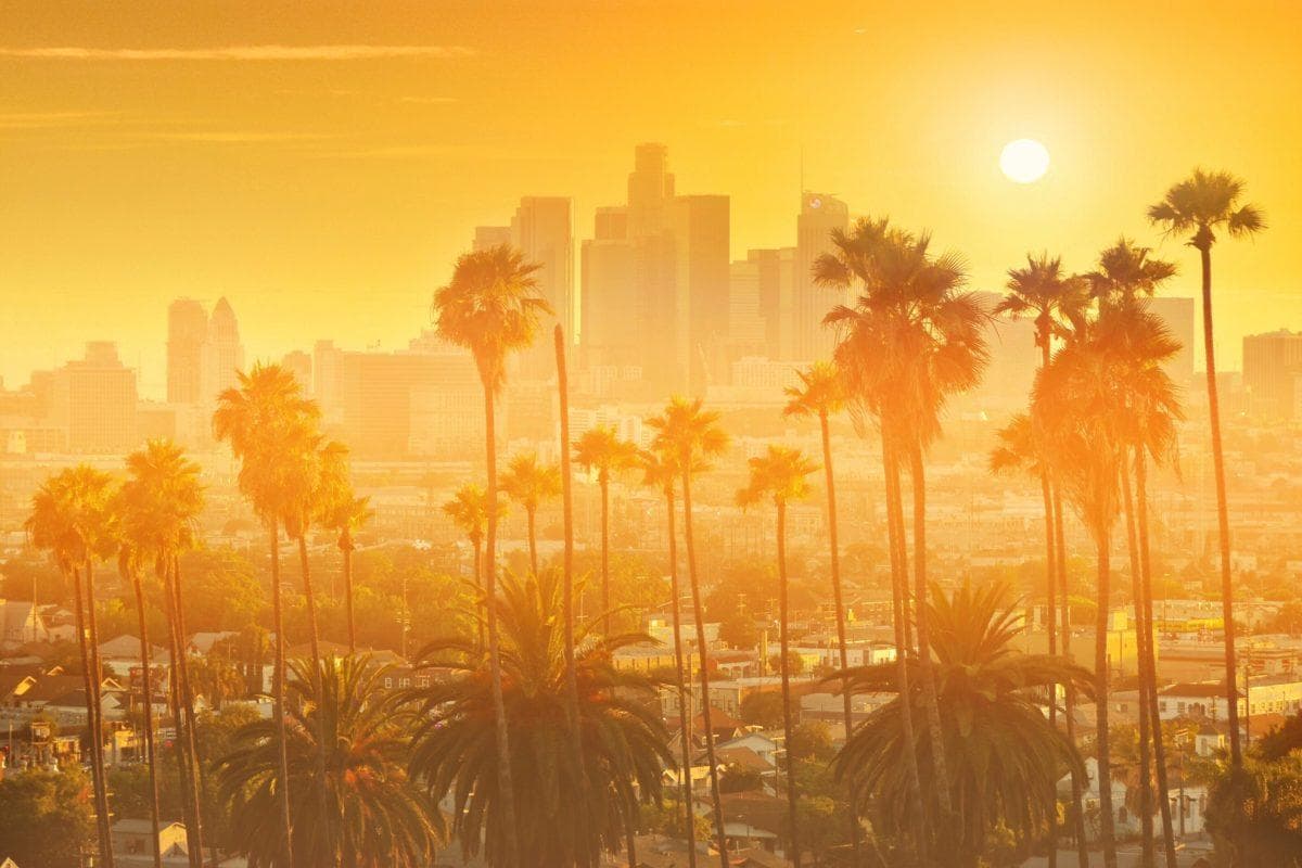 Marine heatwave spreading toward California raises concerns over ecological damage and climate impact