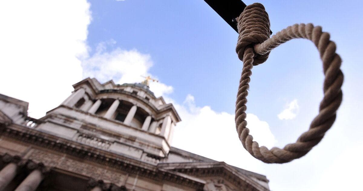 In 1936, thousands gathered to witness America’s last public execution in a gruesome spectacle