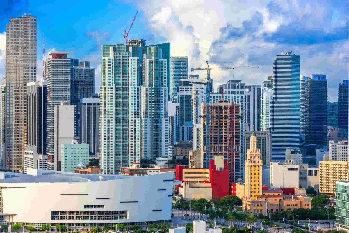 Miami skyscrapers are sinking unevenly and their million-dollar views come with a problem below