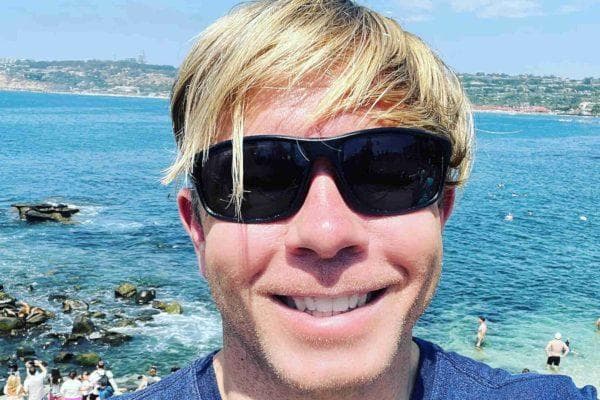 Powerball winner stunned his friends after hitting a $28 million jackpot with what he did next