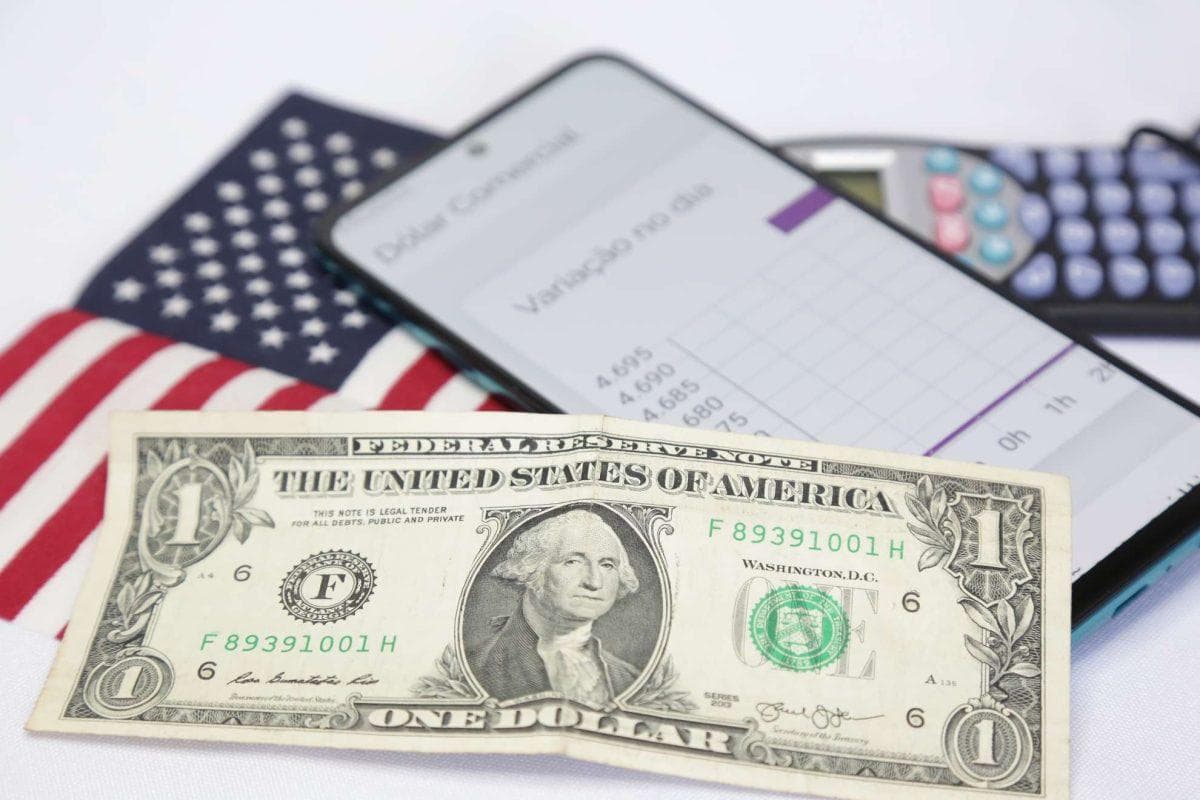 Government payments can add up to $17,892 for couples who meet these key requirements