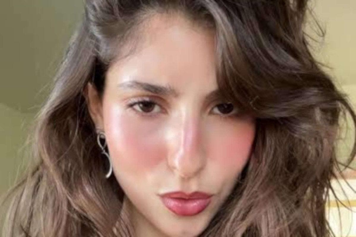 From Mexico City to Los Angeles, the story behind a rising Latina voice in indie music