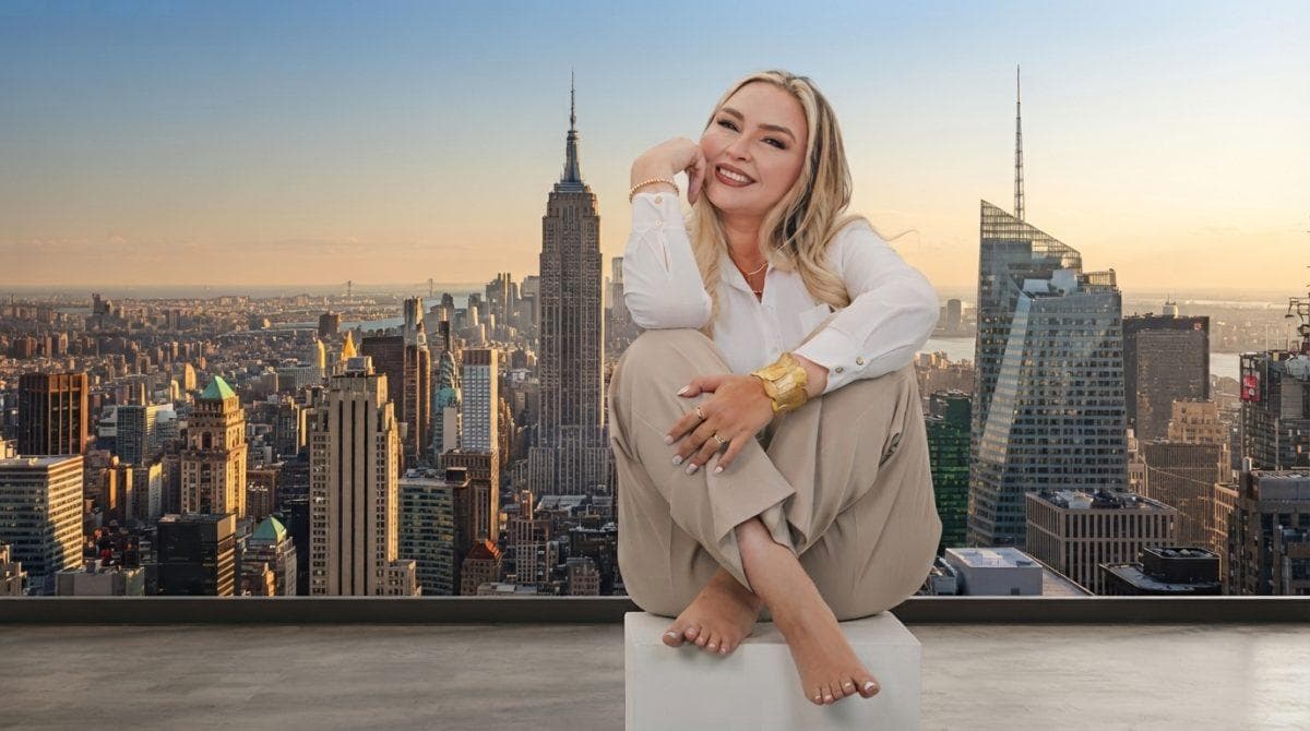 The Colombian who went from selling on the streets to building a million dollar real estate business